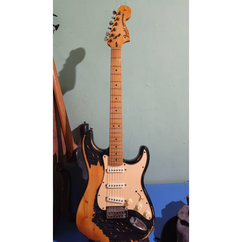 Squier standar Series