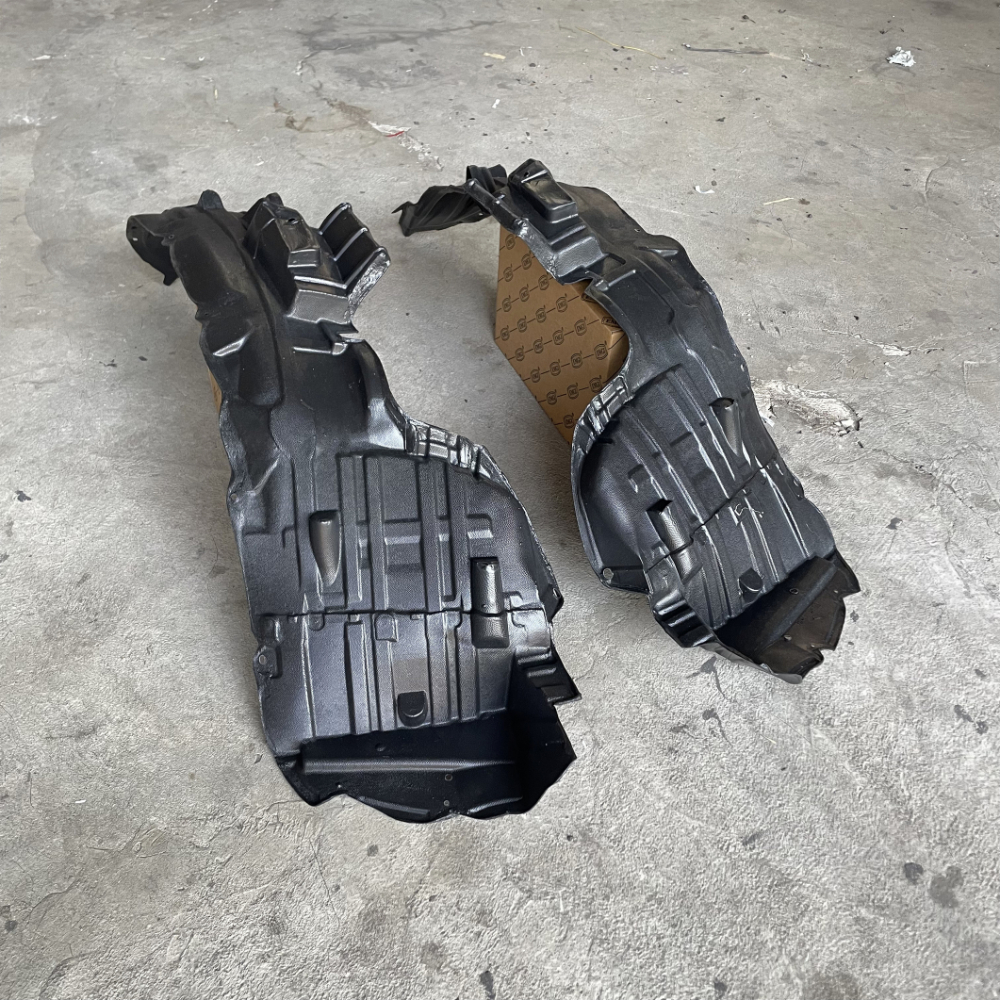 Stylezonee Liner Fender Spakbor All Avanza Veloz 2012-2015 / Penahan Lumpur All Avanza Veloz