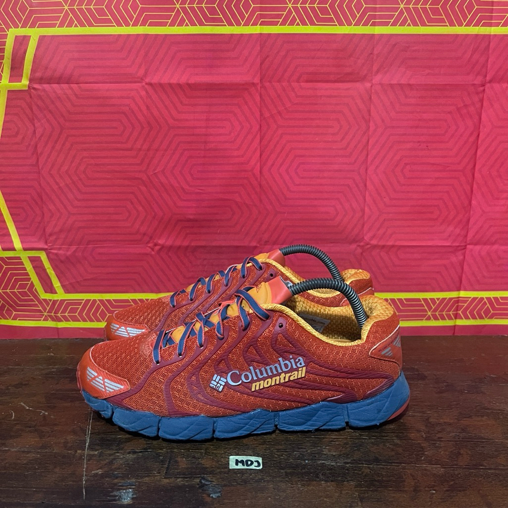 Sepatu columbia montrail size 41