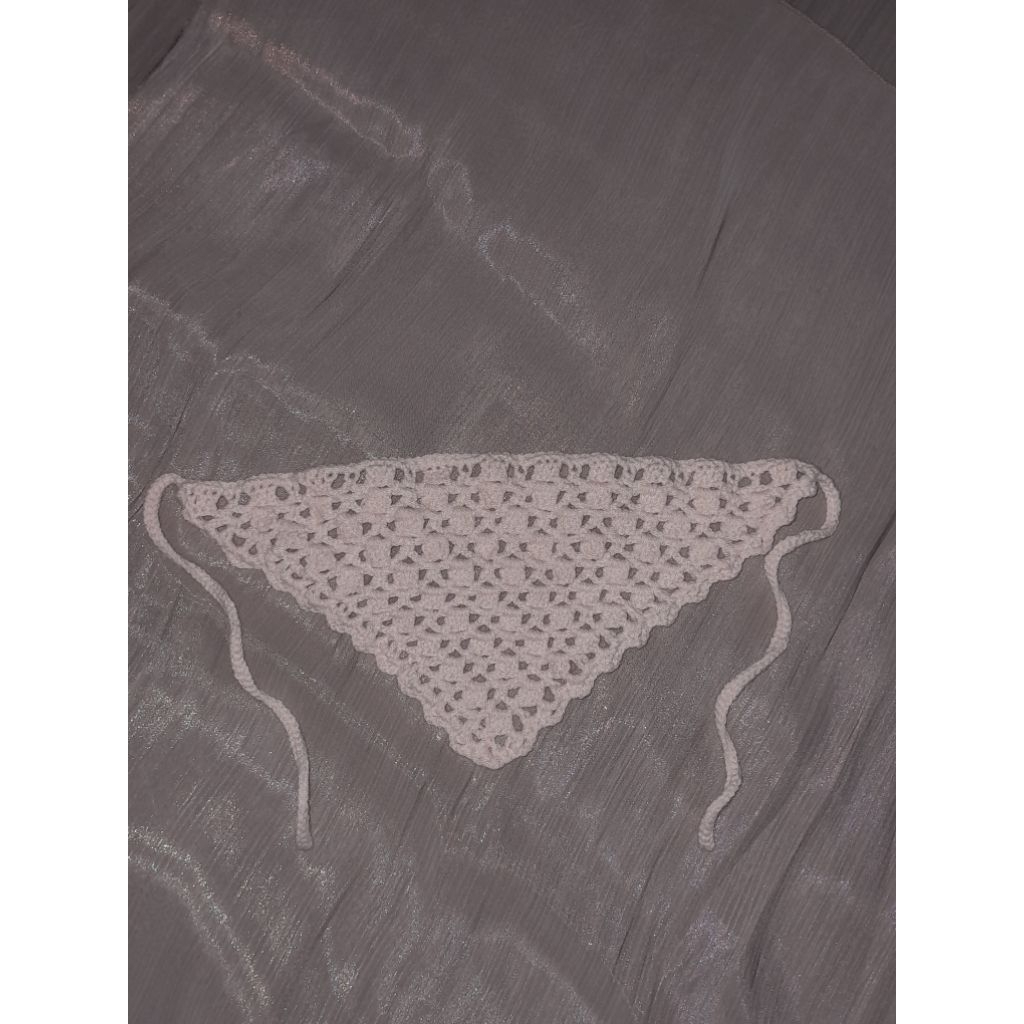 bandana rajut segitiga