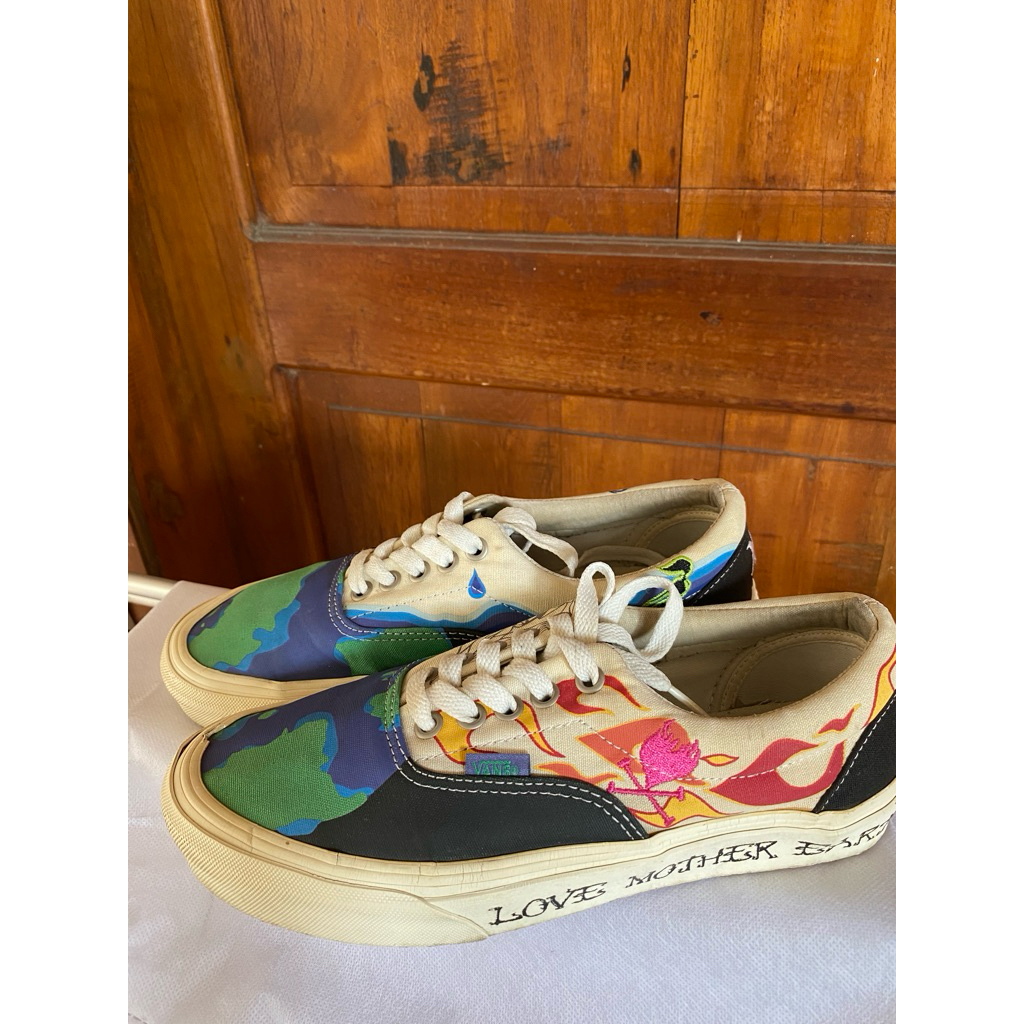 Preloved Sepatu Vans Era Mother Earth Ukuran 39