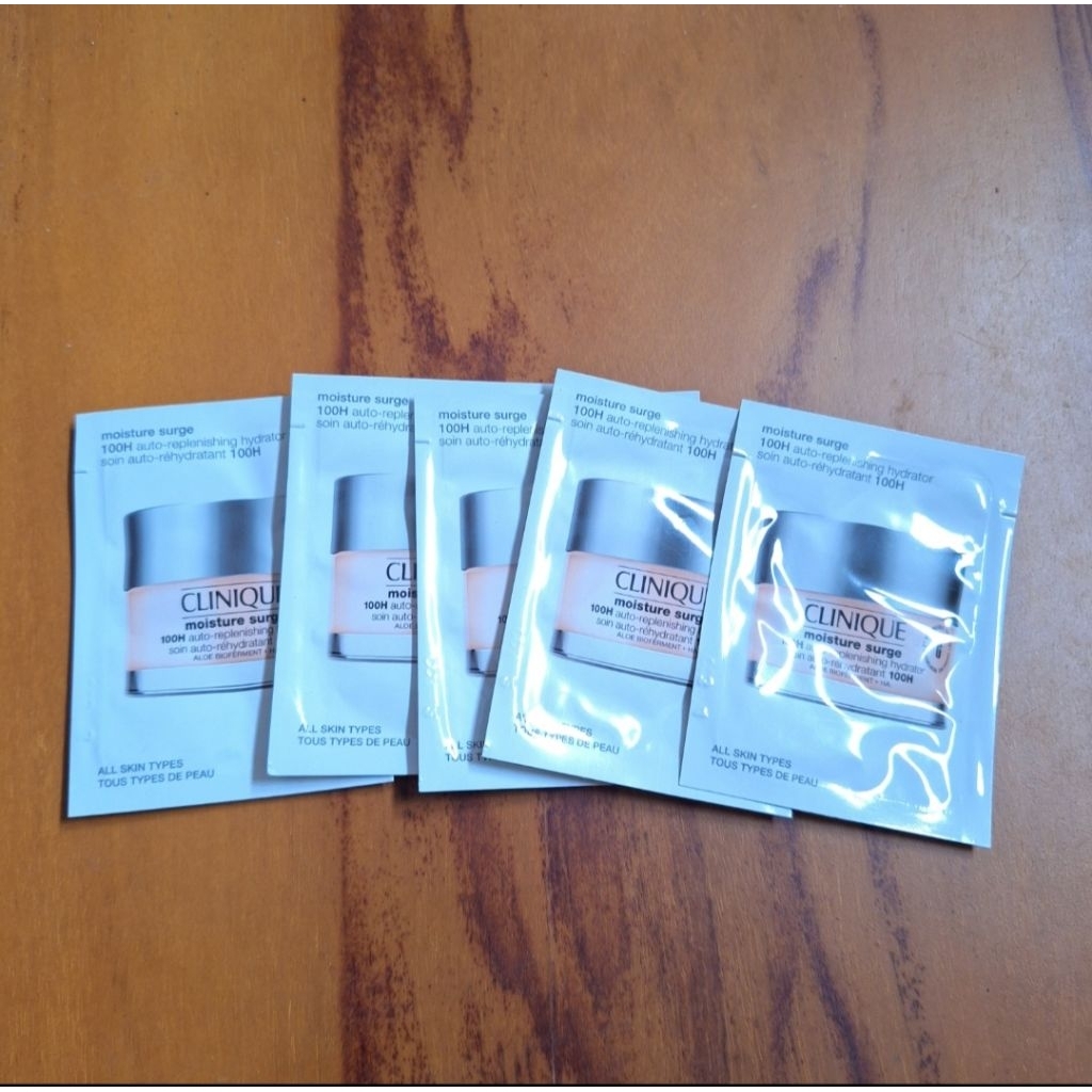Clinique Moisture Surge Sampel