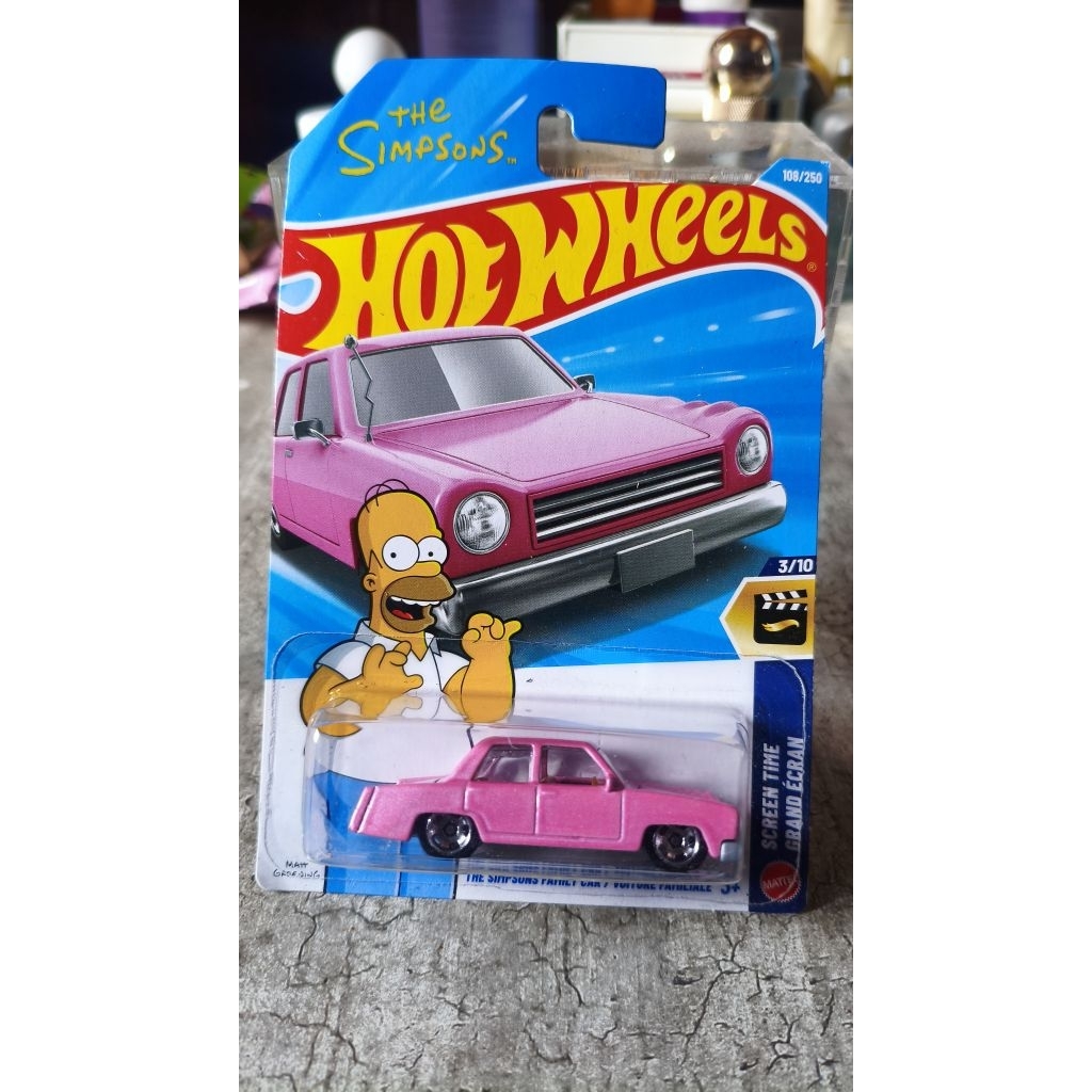 Hot Wheels The Simpsons Family Car
