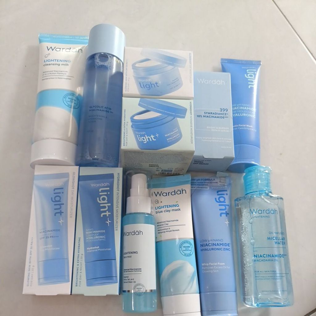 Wardah Lightening Paket favorite | Paket Skincare Wardah Lightening | Wardah Lightening Series | ORI