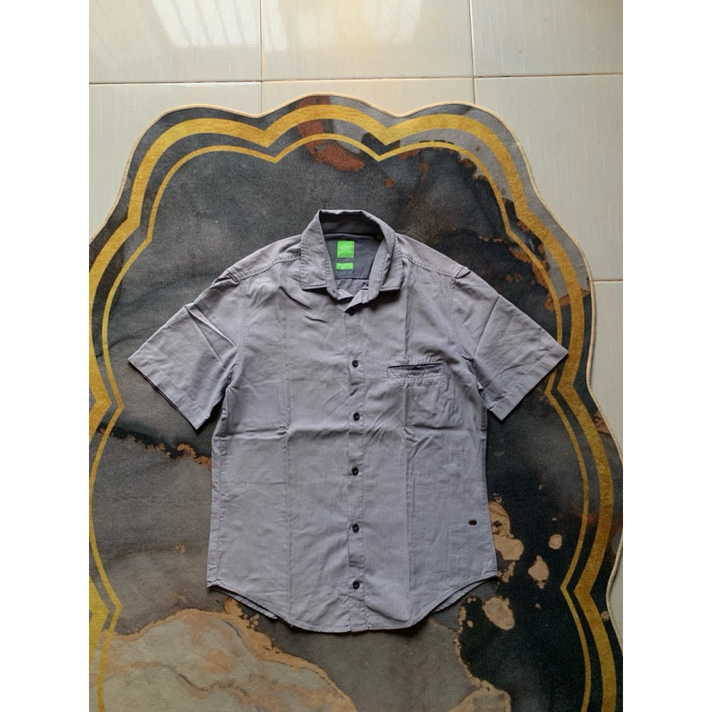 kemeja hugo boss second