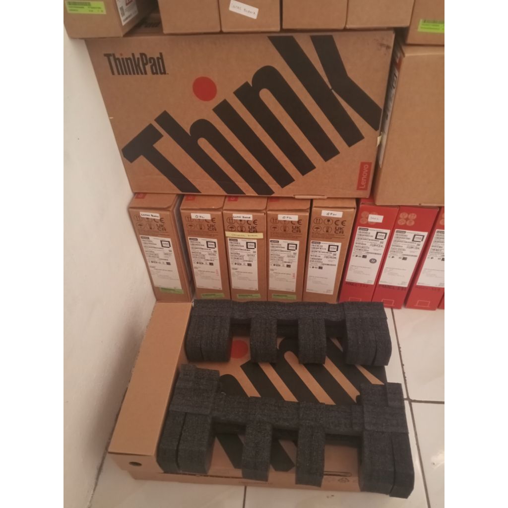 Box dus Laptop original