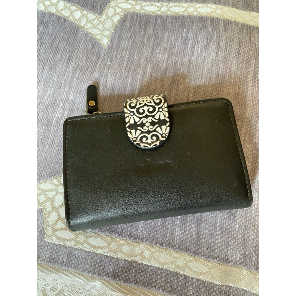preloved dompet alona