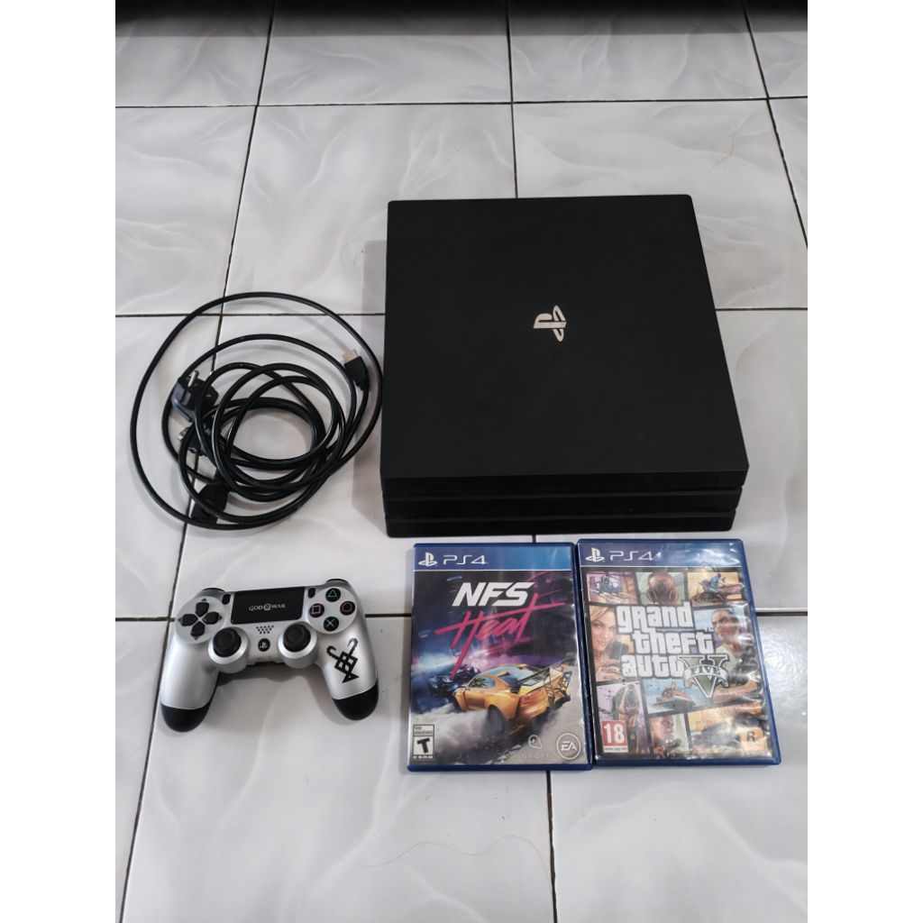 Sony Playstation 4 PS4 Pro 1Tb OFW Second