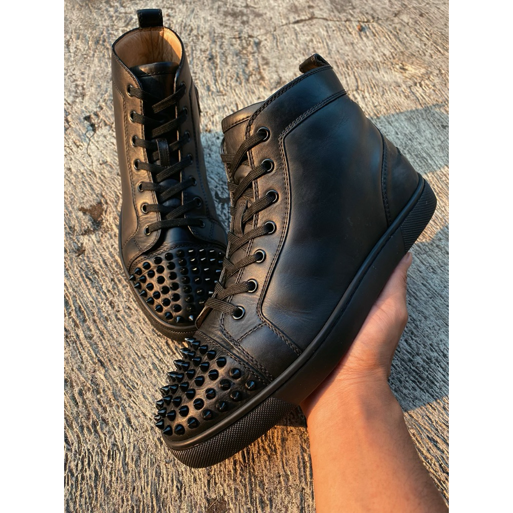 CHRISTIAN LOUBOUTIN JUNIOR SPIKE HIGH-TOP -100%AUTHENTIC - SEPATU SNEAKERS ITALY SIZE 42