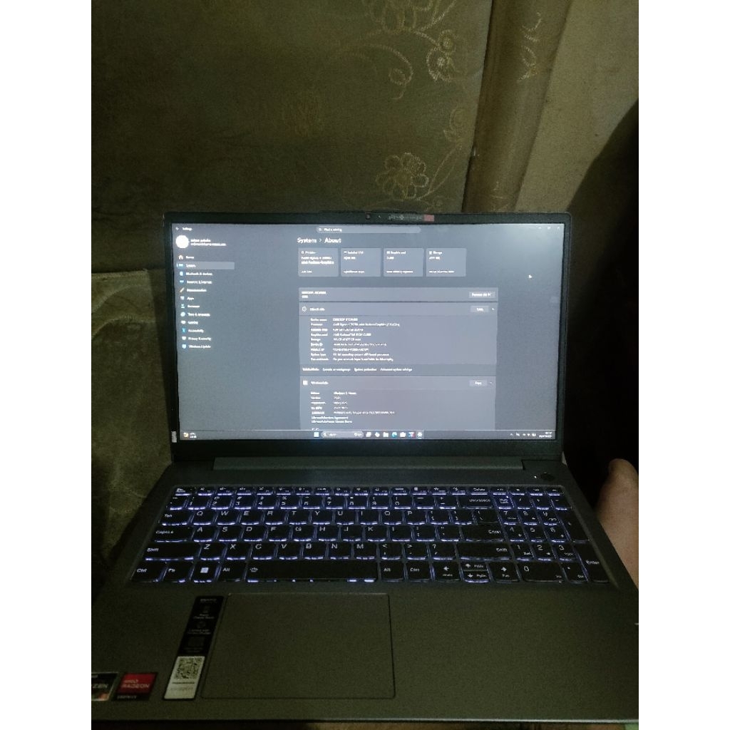 LAPTOP LENOVO IDEAPAD SLIM 3 RYZEN