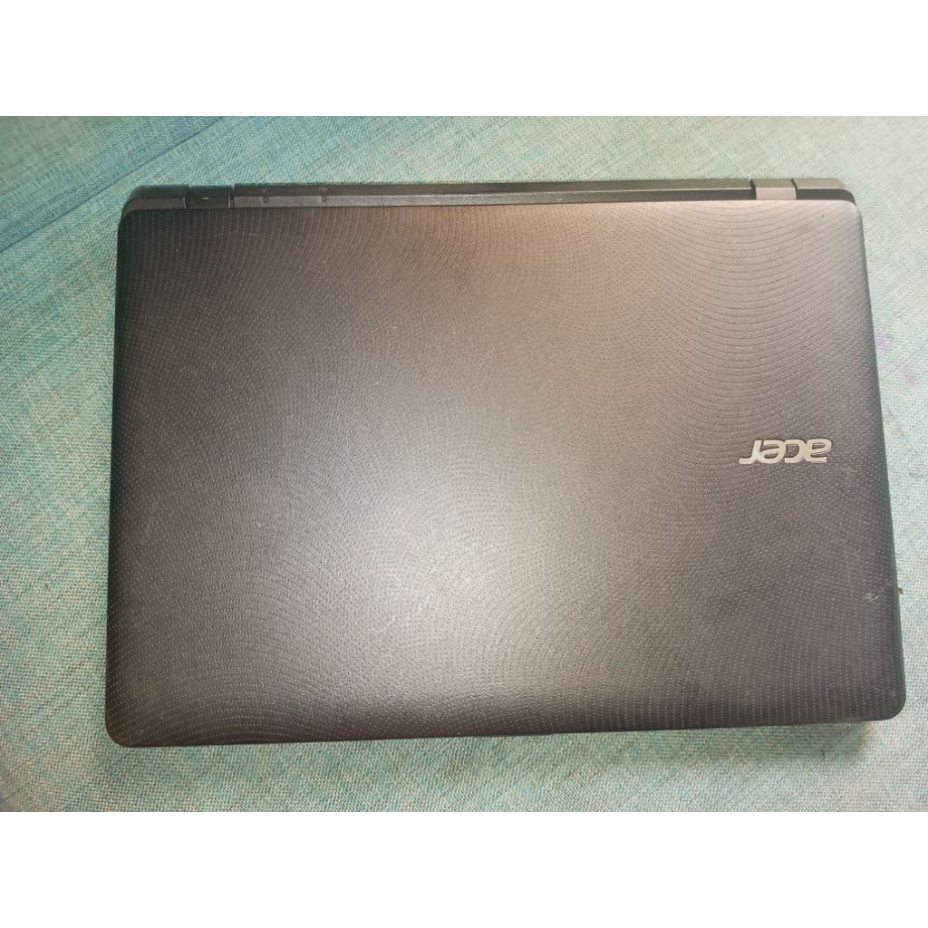 casing acer es1 131