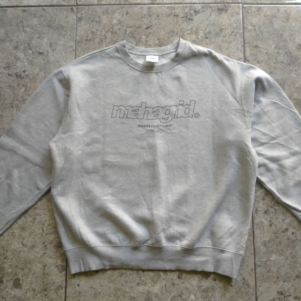 crewneck mahagrid boxy second like new