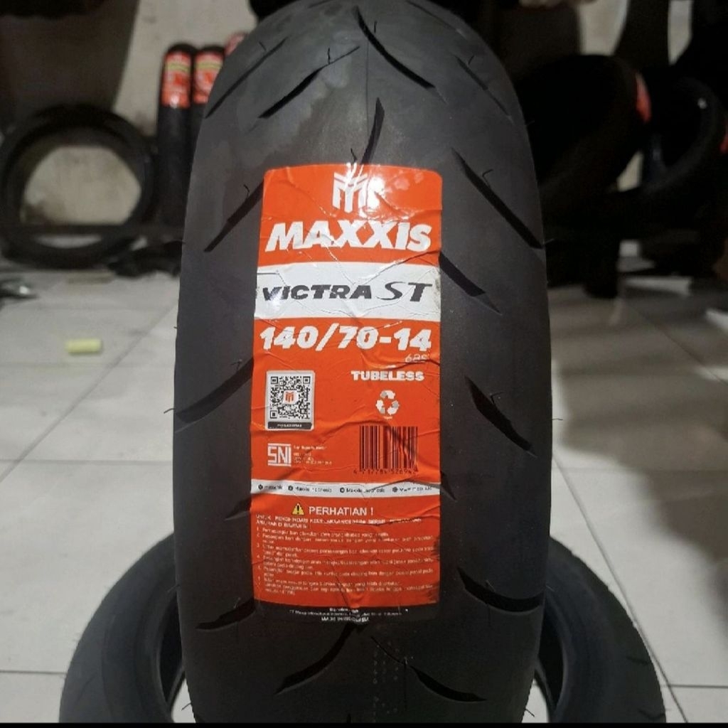 Ban maxxis victra 140/70-14