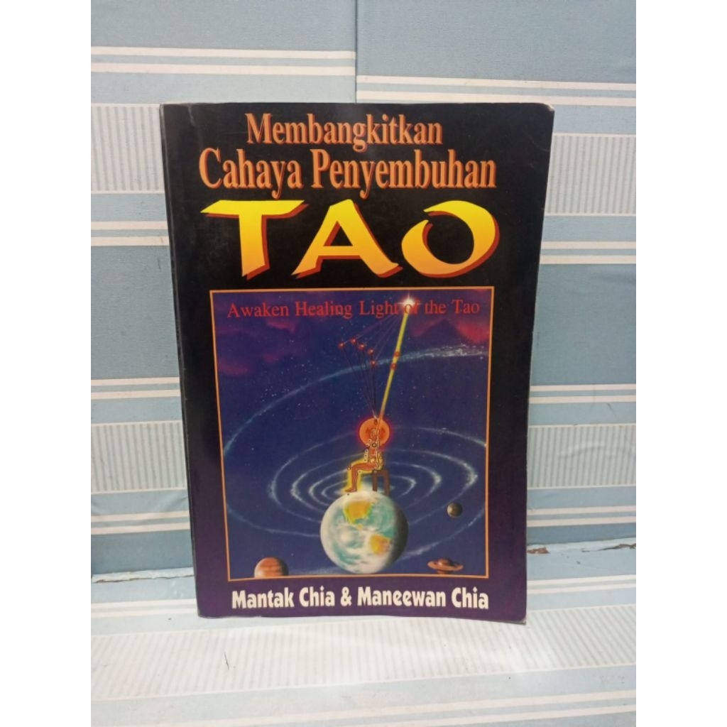 Buku membangkitkan cahaya penyembuhan TAO