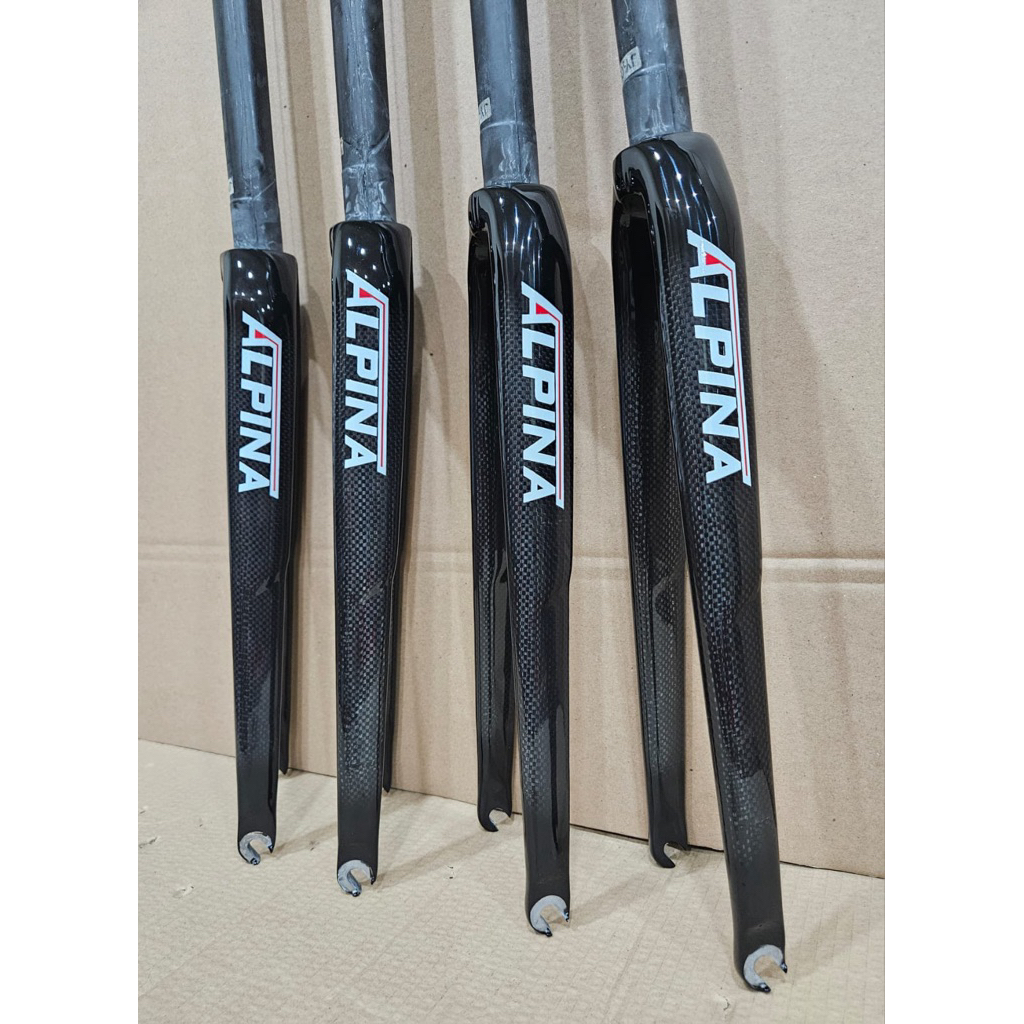 Fork Sepeda Fixie ALPINA 700c Bahan Carbon Warna Hitam Glossy