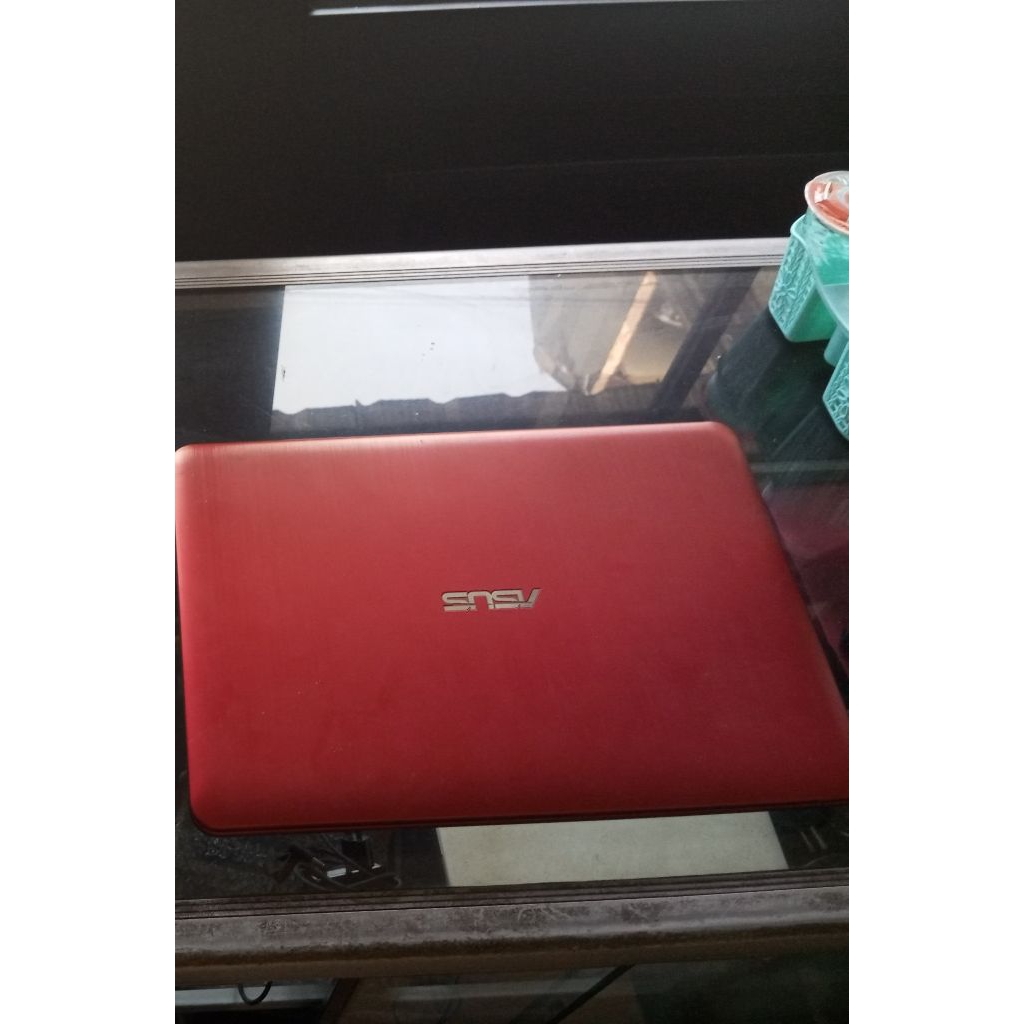 asus x441n merah