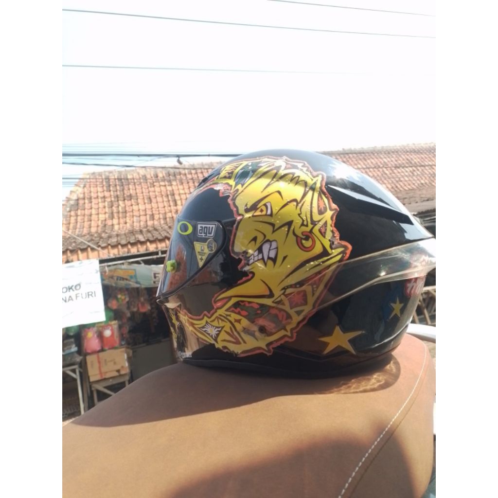 Helm ala ala agv bahan DQL Size M 01
