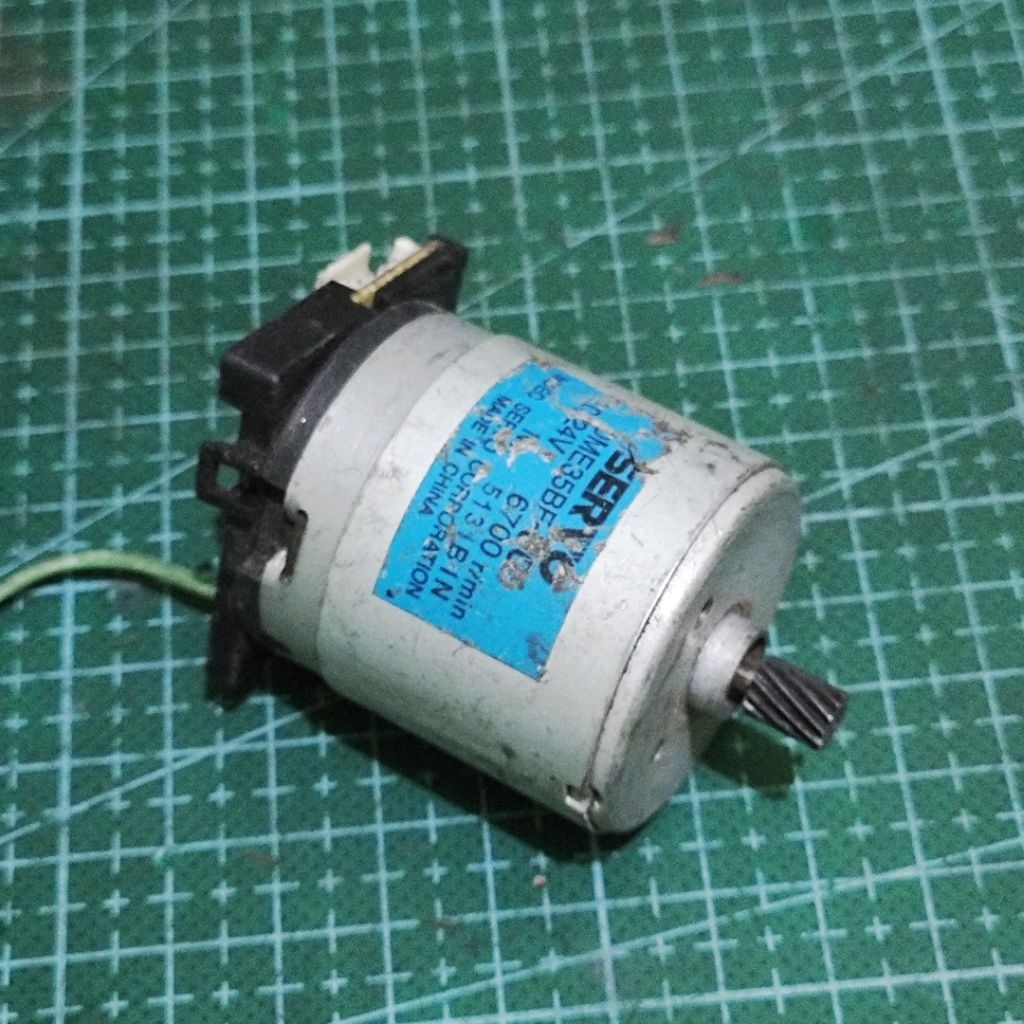 Dinamo DC Servo Nidec SERVO 24V 6700 RPM – Original Copotan Mesin