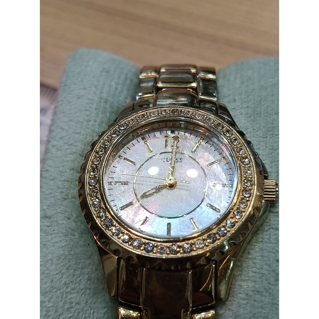GUESS original second