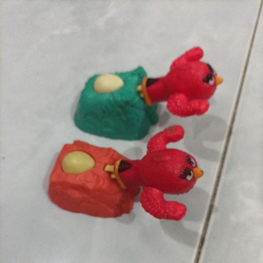 Pelontar Angry Bird