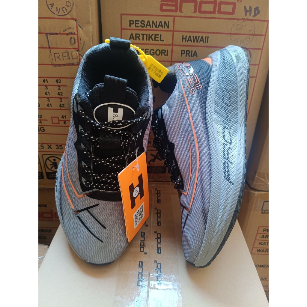 Sepatu joging