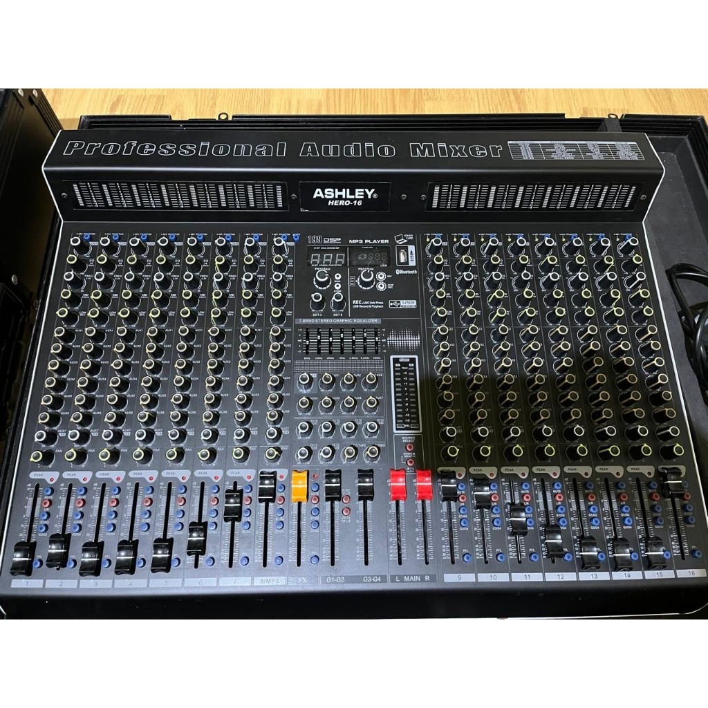 Ashley HERO-16 Professional Audio Mixer (second+hardcase).
