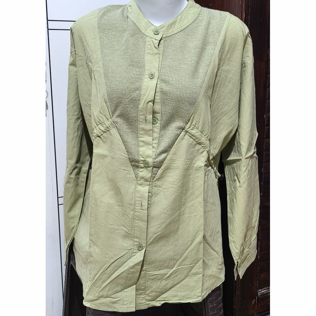 Twinkle kemeja serut samping warna hijau muda PL no tawar