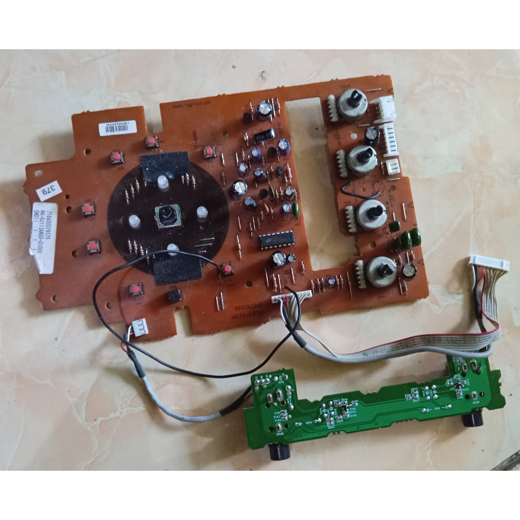 Pre AMP Subwoofer POLYTRON PMA9502