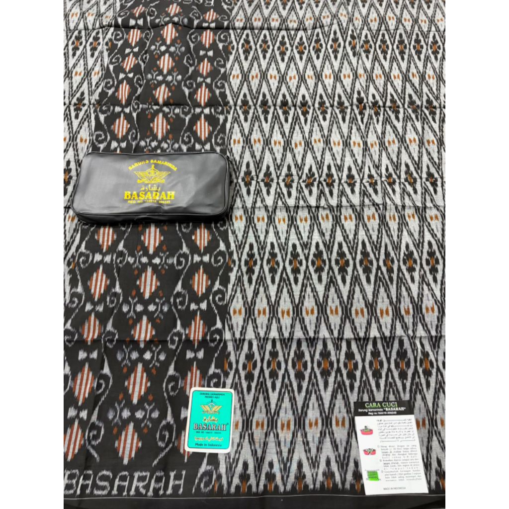 *Basarah**Bahan Mesres**Motif Kawung*