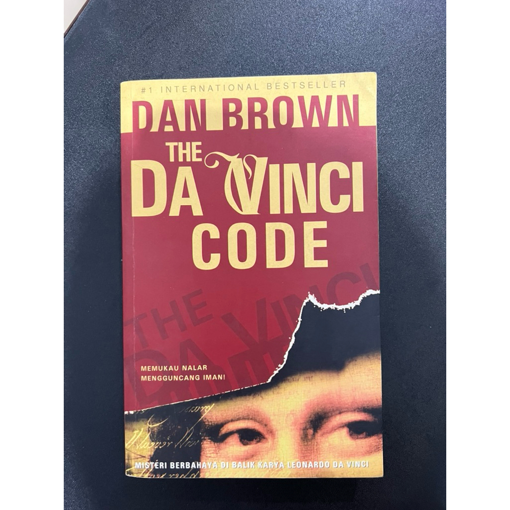 *PRELOVED* Buku The DA VINCI CODE by Dan Brown