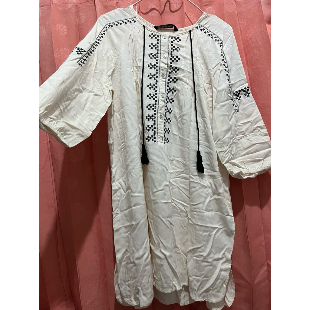 Tunik Bohe Zara Basic