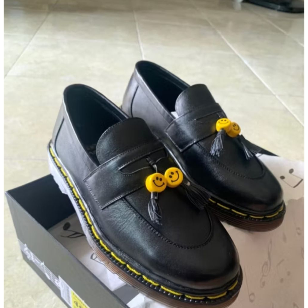 sepatu lovers second brand jovem x bosboy