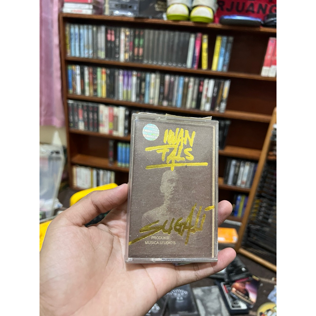 kaset pita iwan fals sugali