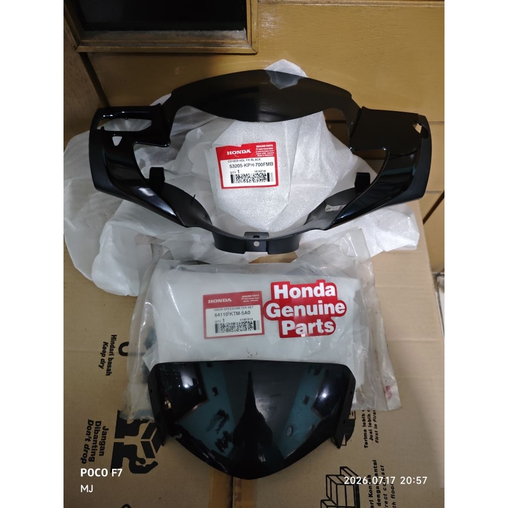 53205KPH700FMB & 64110KTM5A0/ COVER HANDLE FR / BATOK DEPAN SUPRA X 125 KTM INJEKSI ( VISOR)