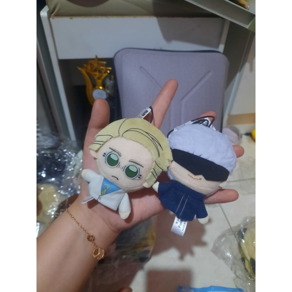 Furyu Puppet finger jujutsu kaisen nanami kento and gojo satoru