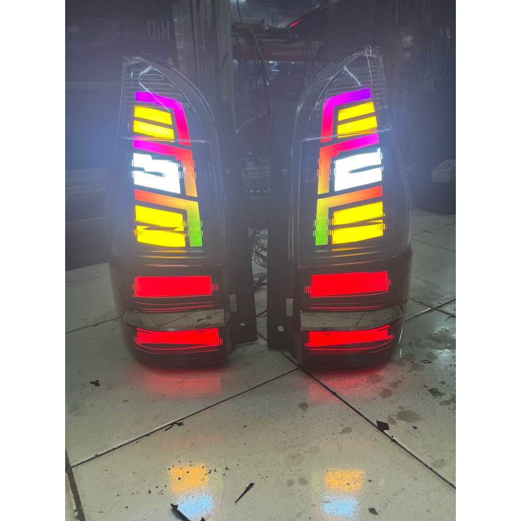 STOPLAMP AVANZA 2012-2020 RGB