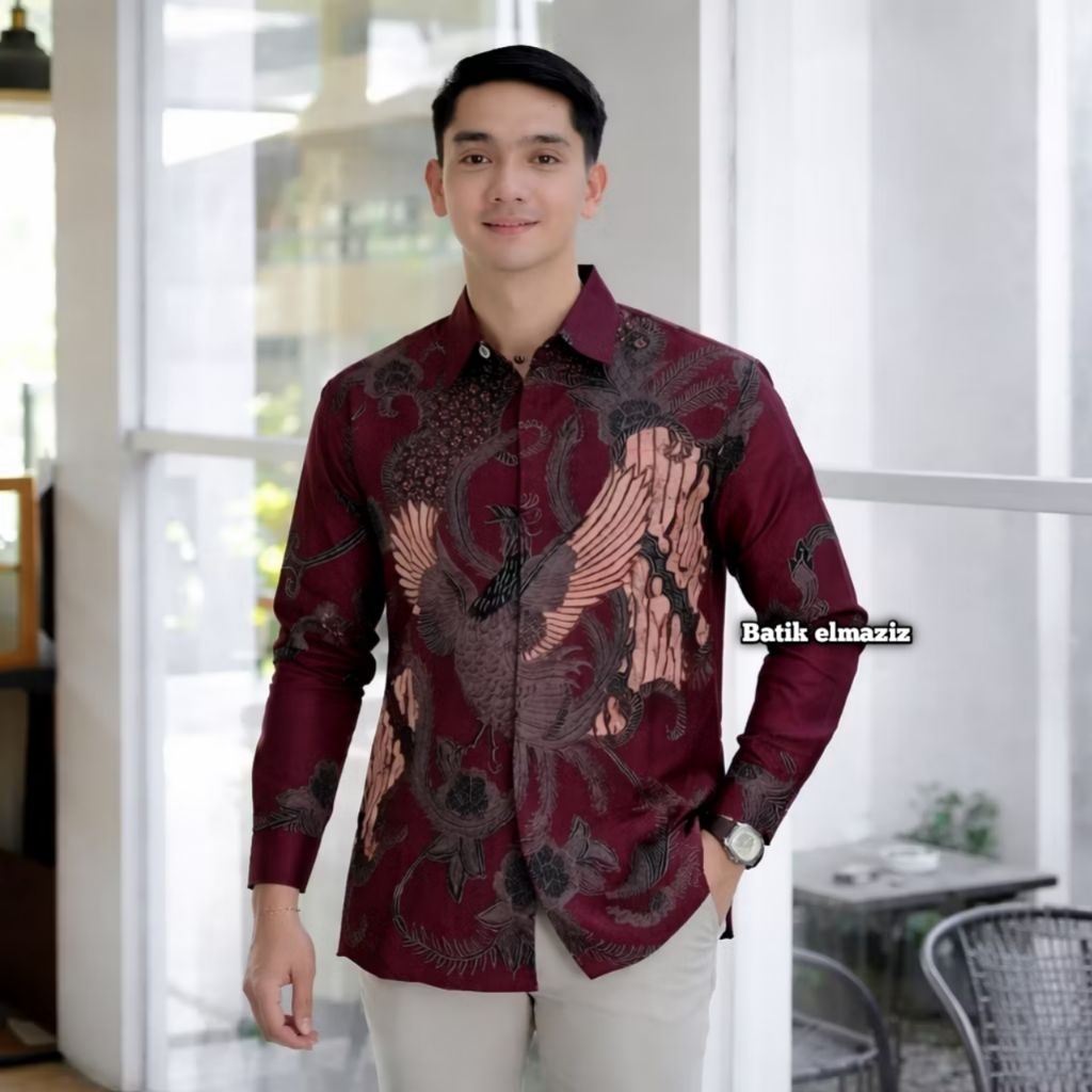 Candrasena Burgundy Kemeja Batik Premium Pria Katun Primisima Slimfit Tapi Keren Cool
