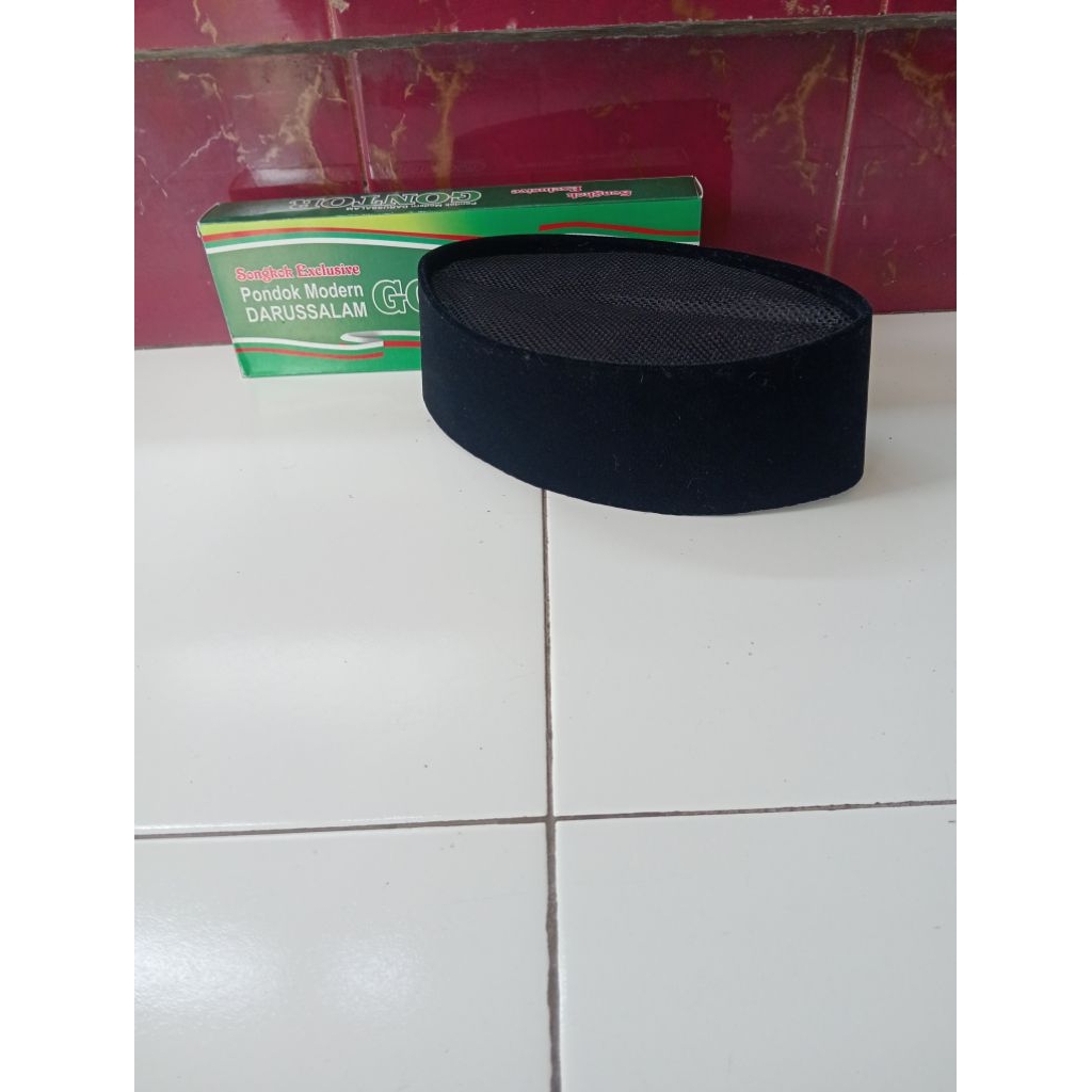 Songkok/peci GONTOR