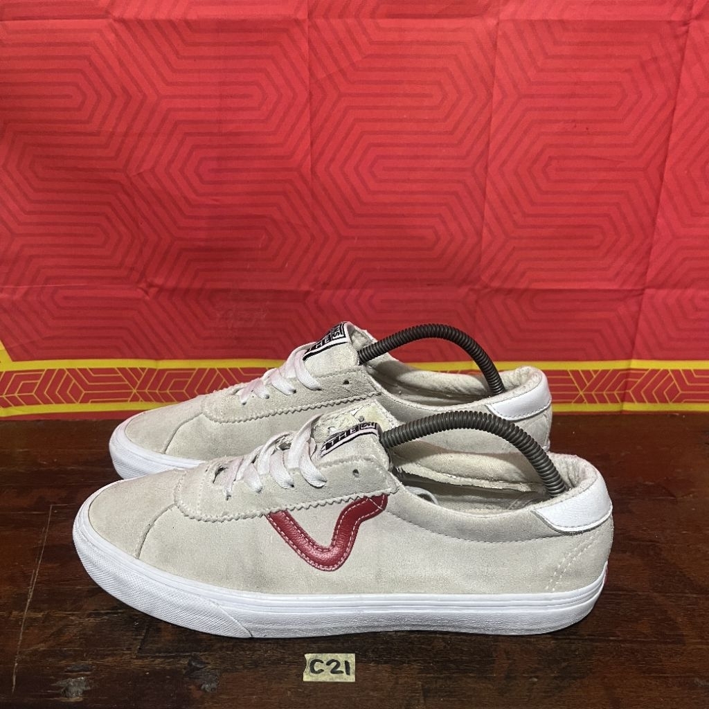 Vans epoch size 42