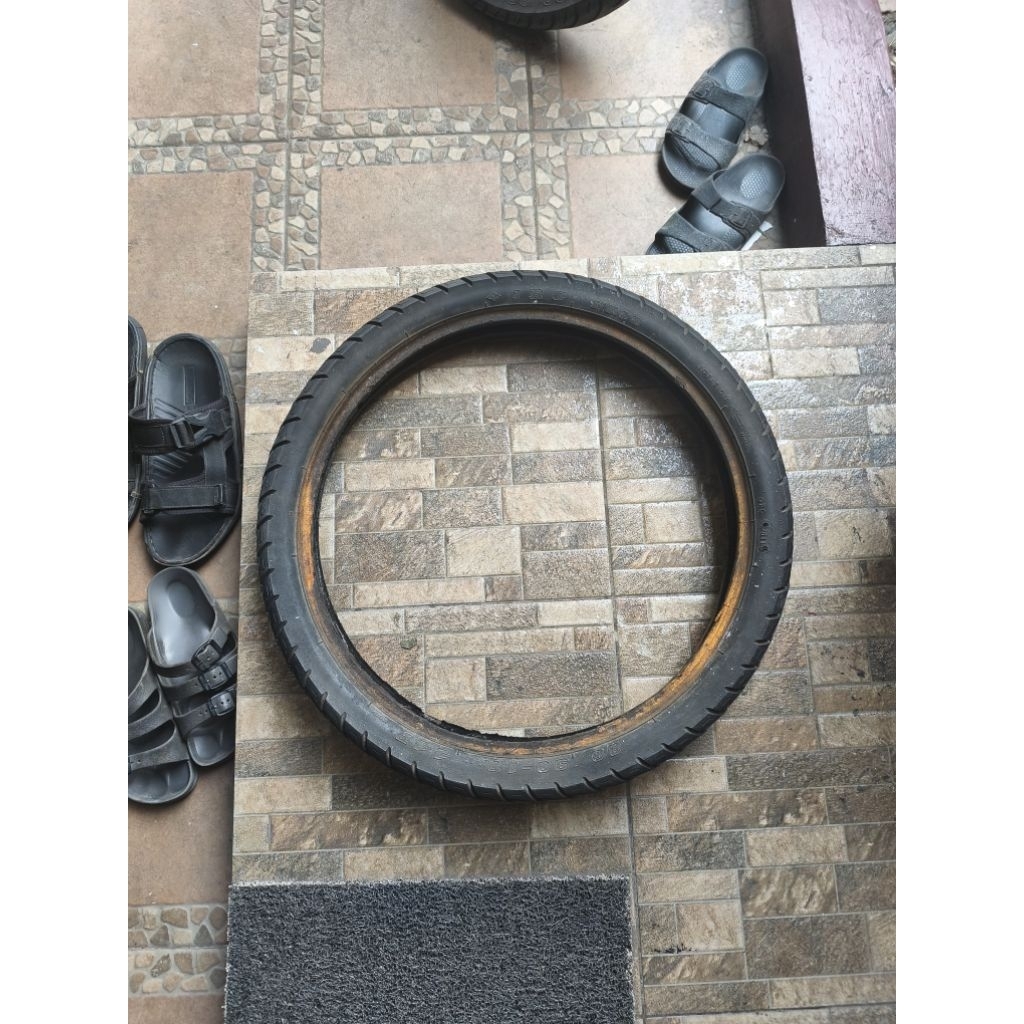 Ban Luar Irc 80/90 Ring 17