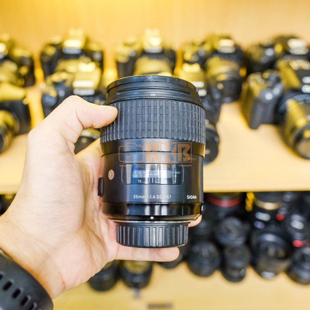 Lensa Sigma 35mm 1.4 DG for Nikon Fullset Mulus