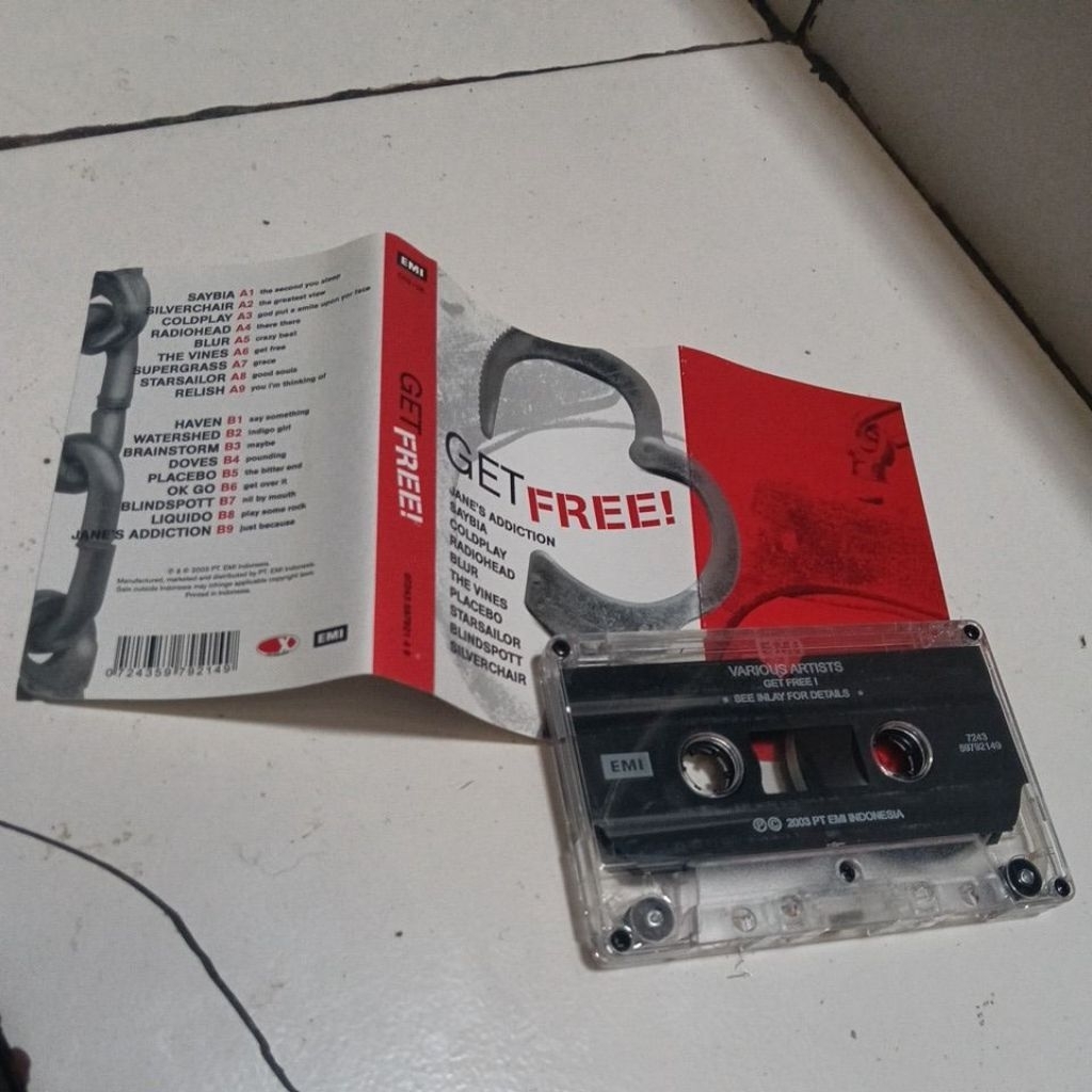 KASET PITA BRITPOP - RADIOHEAD COLDPLAY PLACEBO THE VINES BLUR SILVERCHAIR SAYBIA