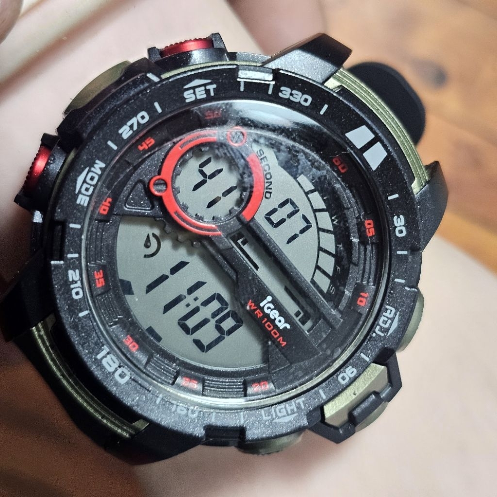 [New Old Stock] Jam Digital IGear I54-1968 Black Red Grey