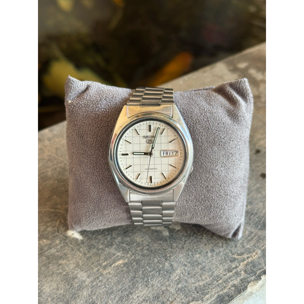 Seiko 5 SNX 7s26 Grid White Jam Tangan Bekas Original