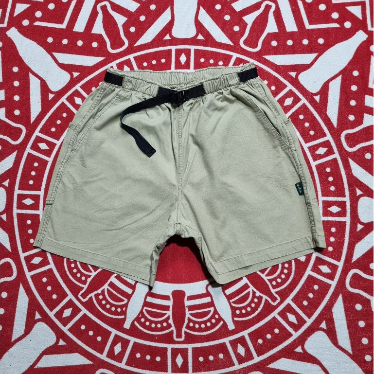 Whole Earth by descente short pants celana pendek