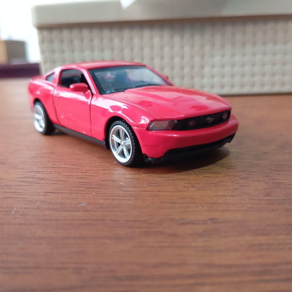 apolo loose Ford Mustang GT merah red MSZ