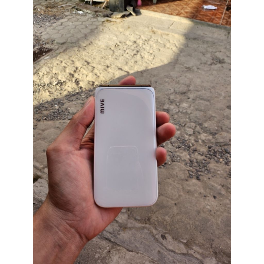 Hp ALT MIVE FLIP FOLDER ex inter imei belum terdaftar noken