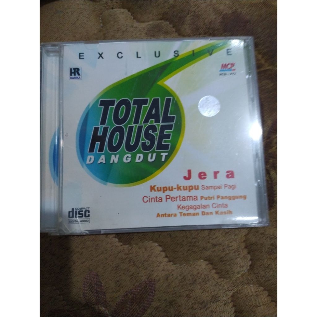 CD Audio Exclusive Total House Dangdut (Harika - MCP - PT. Media Cipta Persada)