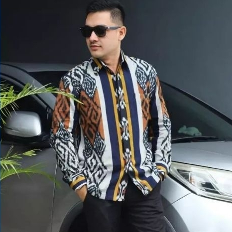 Baju kemeja tenun pria etnik jepara motif toraja terbaru lengan panjang