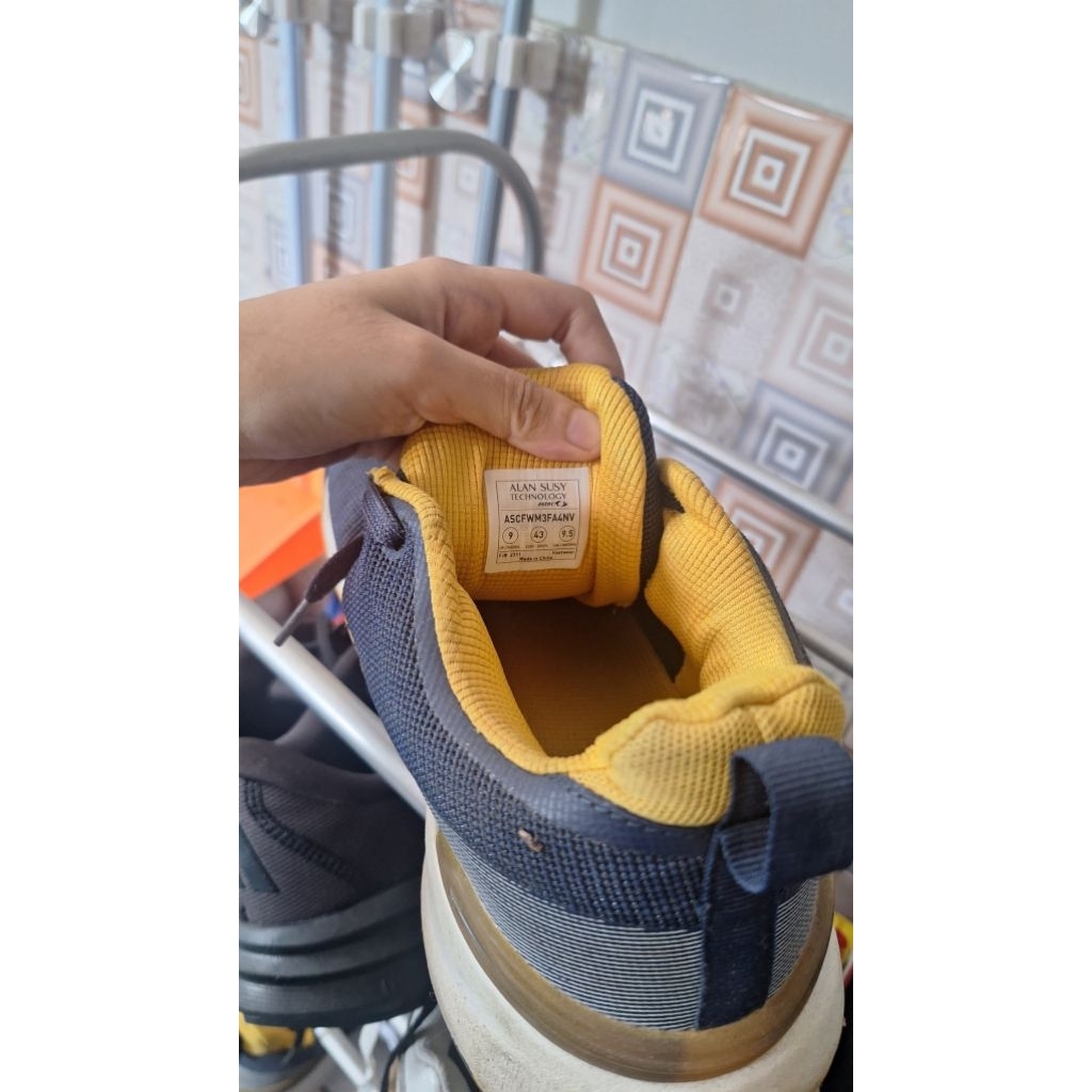 Sepatu basket Astec Jock